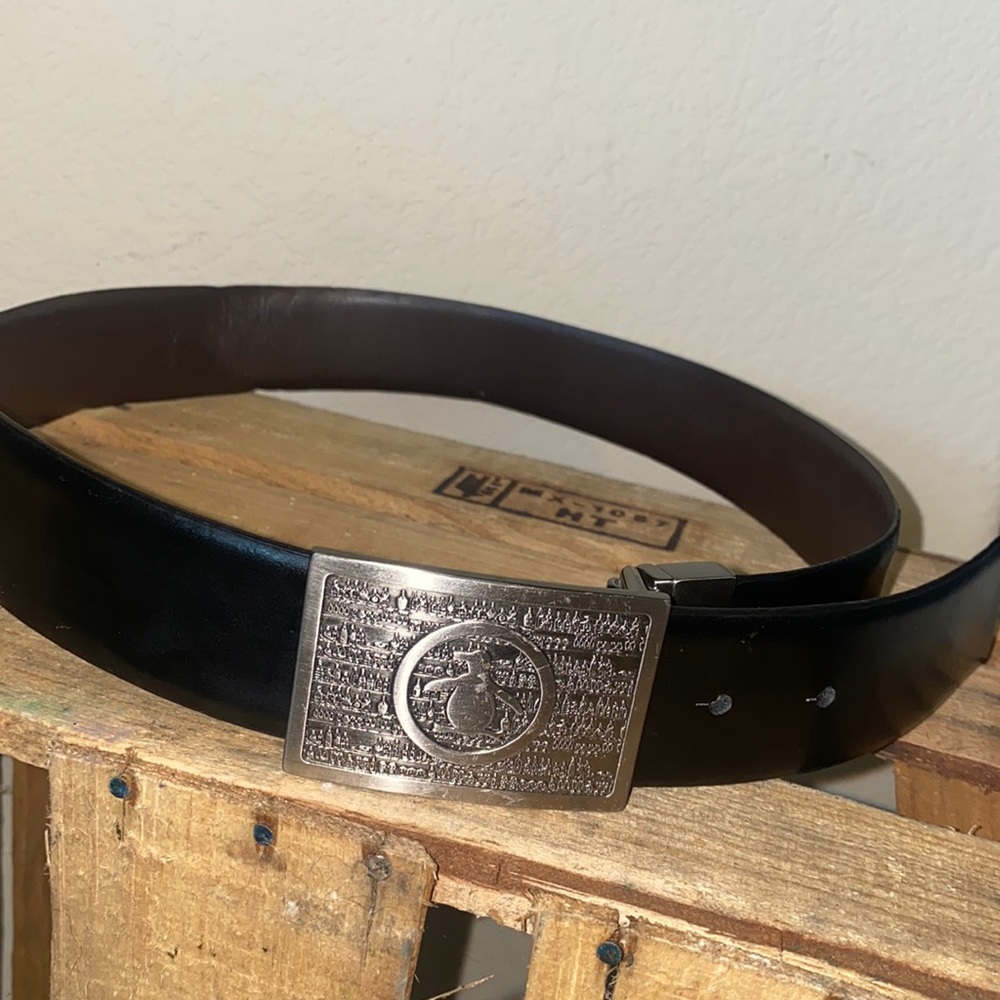 Penguin belt size 32